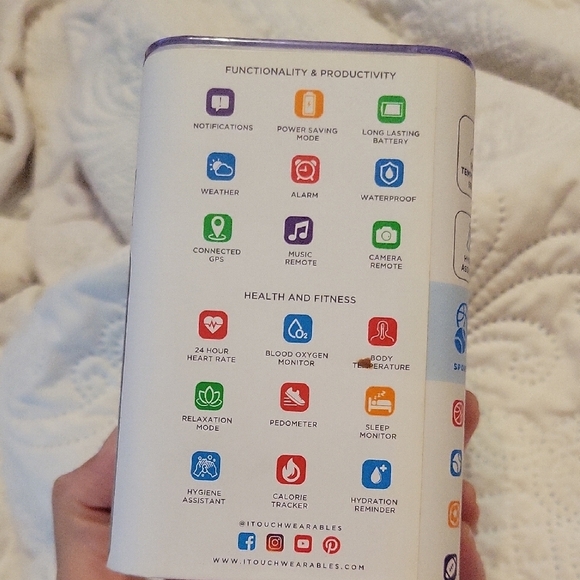 Sport Smartwatch - Gold and Pink - Picture 3 of 8